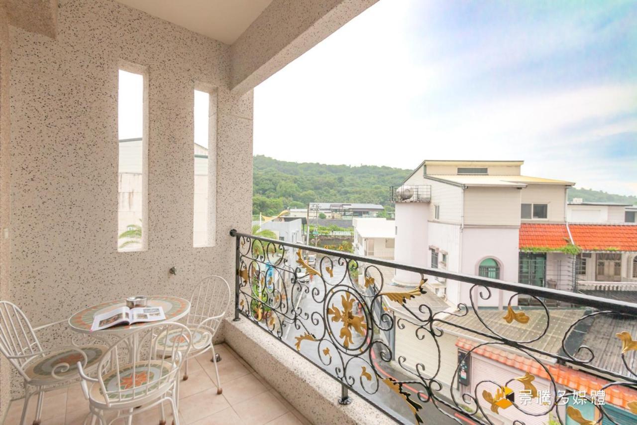 Happiness Is Coming Apartment Kota Hualien Bagian luar foto