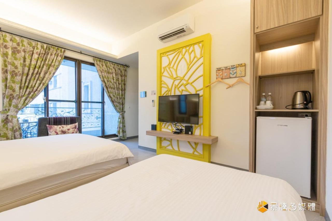 Happiness Is Coming Apartment Kota Hualien Bagian luar foto